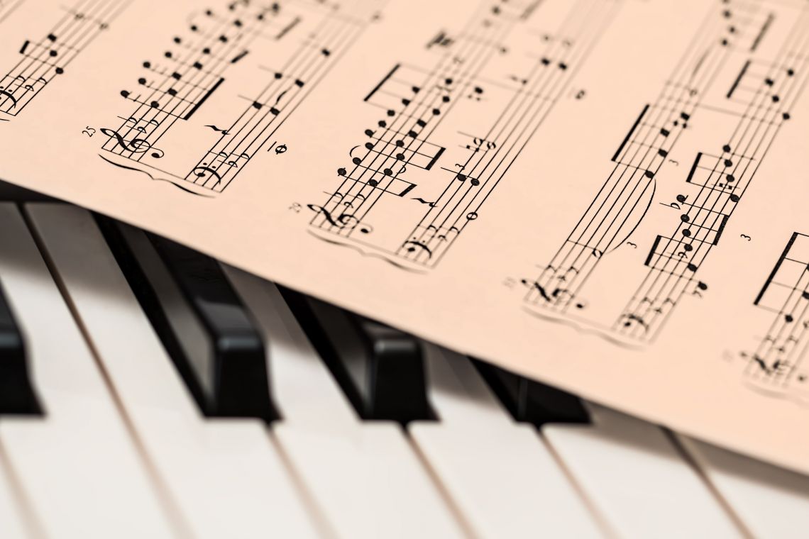 Poze Muzică Antic Textură Vechi Grunge Hartie Partituri Font Artă Fundal Text Scris De Mană Compoziţie Poster Caligrafie Simfonie Beethoven Melodie Cheie Clef Treble Notenblatt Portativ Coperta De Album Istoria Antica